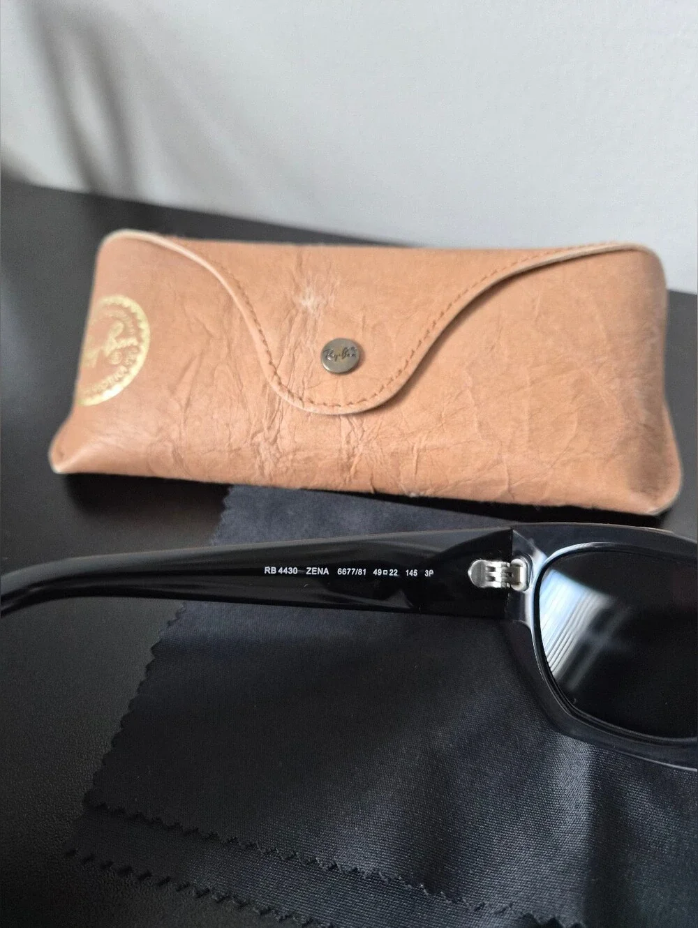 Rayban ZENA sunglasses polished black frame